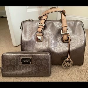 Michael Kors handbag and wallet